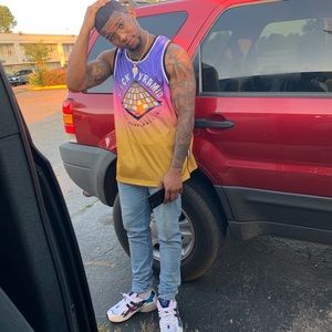 Meet your Posher, Demonte